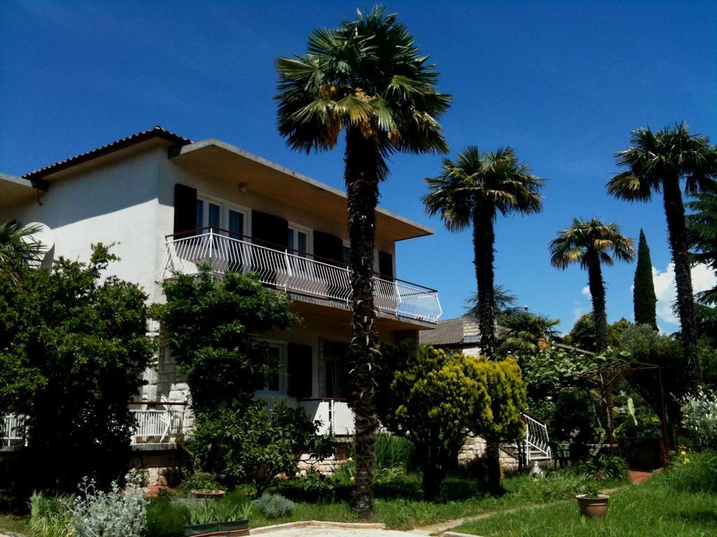 Accommodation Vitalio Umago Esterno foto